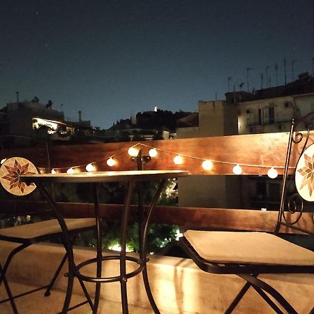 Cosy Apartment On Dragon Street เอเธนส์ ภายนอก รูปภาพ